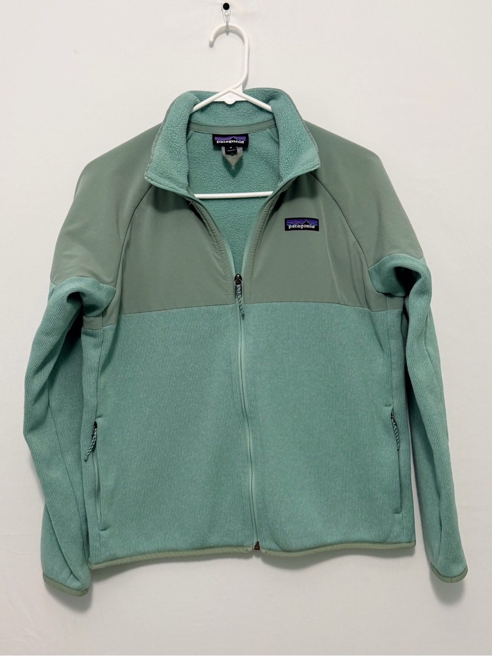 Patagonia Women's Lightweight Better Sweater Shelled Jacket Medium